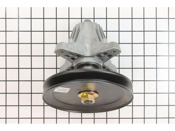 16449946-1-M-Husky-918-06989-Spindle Assembly, Pul 6.74 Dia