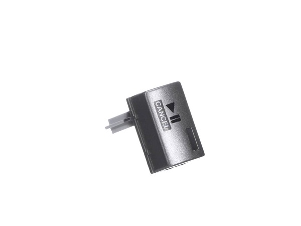 17801172-1-M-Blomberg-1729771500-Start Stop Button