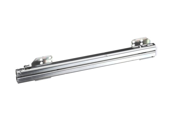 17814436-1-M-Blomberg-5754640100-Track Group
