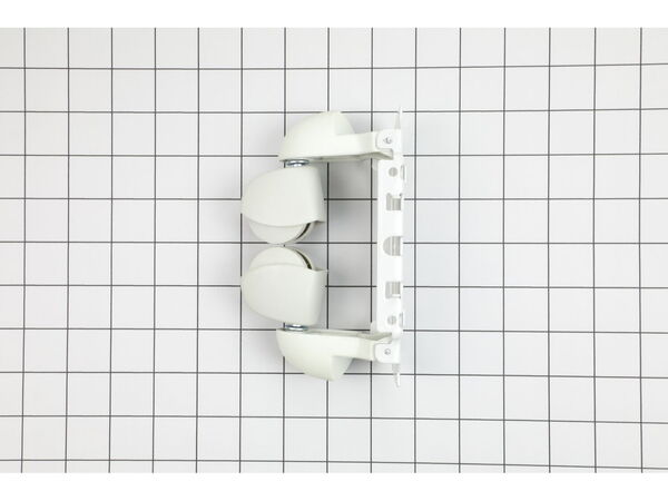 19063477-1-M-DeLonghi-5511000068-Dls-castor Bracket Folding Whg