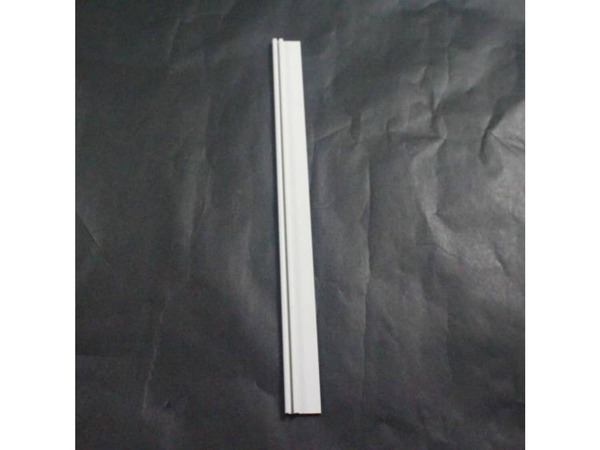 2379634-1-M-Frigidaire-5304476197-RETAINER