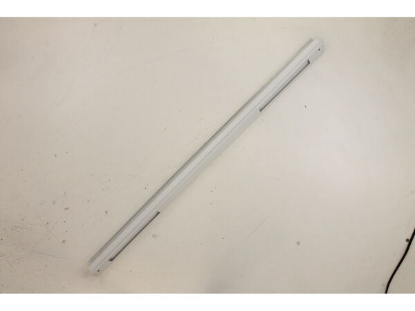 292793-1-M-GE-WR17X2766         - RAIL Vegetable PAN FRONT