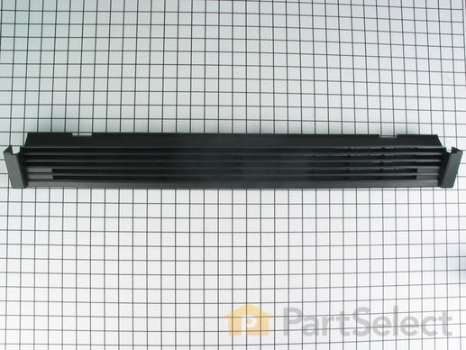 307245-1-M-GE-WR74X215          -Kickplate Grille