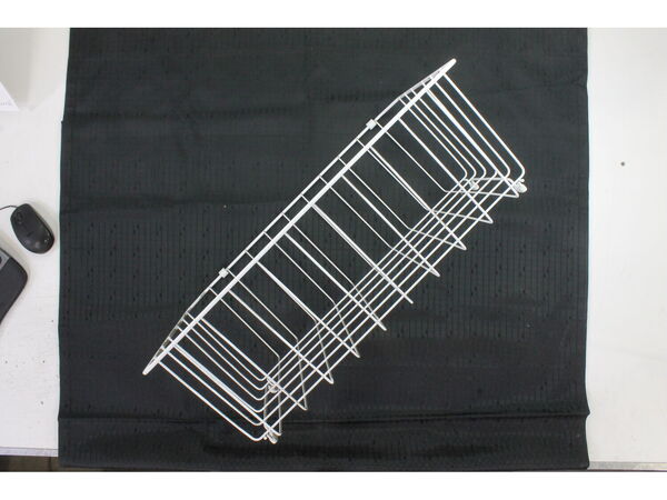 425391-1-M-Frigidaire-216274400         -Wire Basket