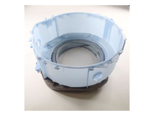 8701588-1-M-Bosch-00248667-TUB FRONT