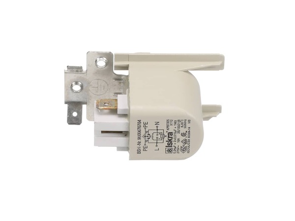 8728926-1-M-Bosch-00623688-CAPACITER-INTERFERENCE
