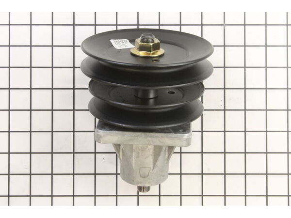 8840915-1-M-Toro-112-0383-Double Pulley Spindle Asm
