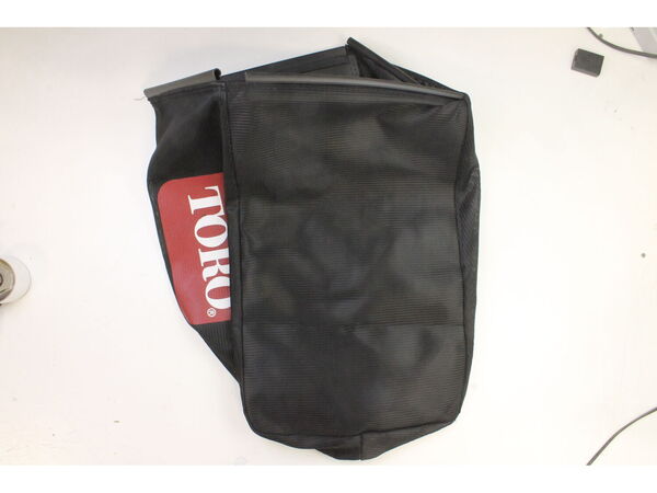 8844759-1-M-Toro-114-2664-Grass Bag Asm