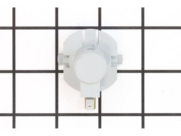 8884017-1-M-Simplicity-1714787SM-Socket, Bulb