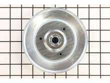 PULLEY & HUB ASSEMBLY, Transmission – Part Number: 1722194SM