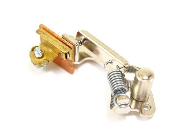8959370-1-M-Briggs and Stratton-391284-Breaker-ignition