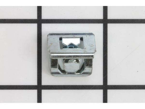 9016938-1-M-Husqvarna-532199145-Clip Retainer Tinner