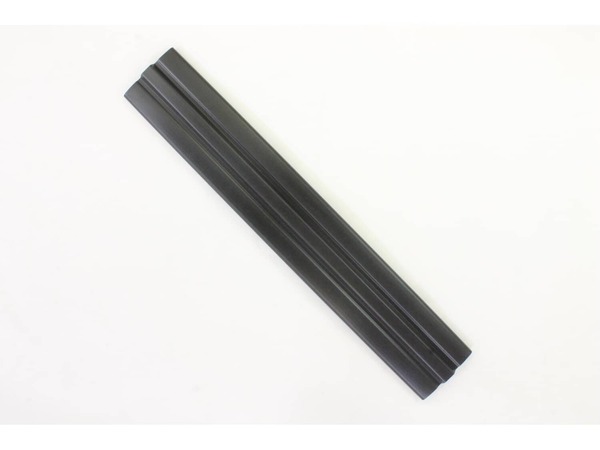 9022653-1-M-Husqvarna-537123601-Protector