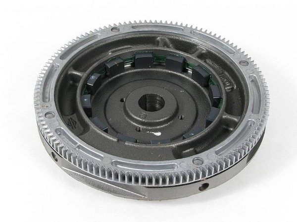9064029-1-M-Briggs and Stratton-691976-Flywheel