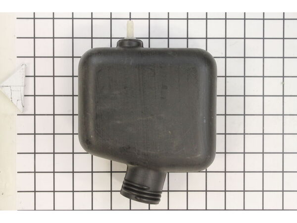 9118534-1-M-MTD-751-0540A-Tank-Fuel 2 Qt.