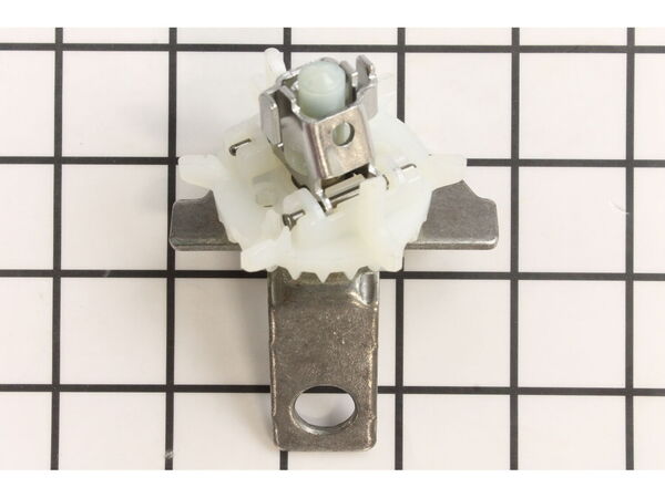 9138587-1-M-Briggs and Stratton-796650-Slinger-governor/oil
