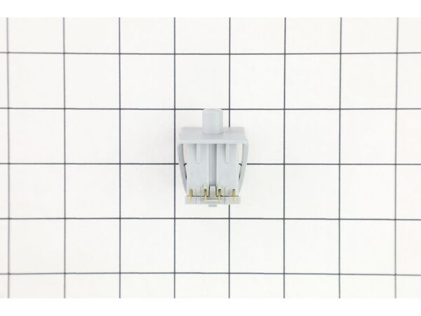 9160027-1-M-MTD-925-04040-Switch-seat