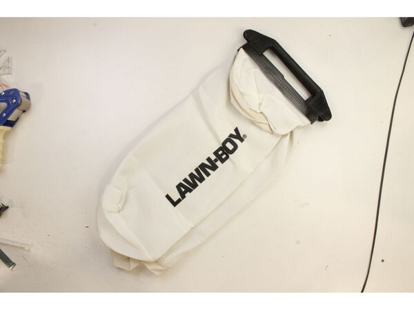 9254713-1-M-Lawn Boy-100-6362-Bag Assy