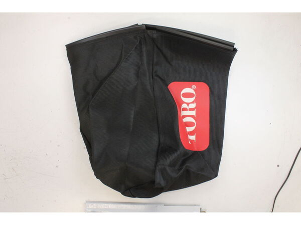 9260011-1-M-Toro-117-4191-Grass Bag Asm
