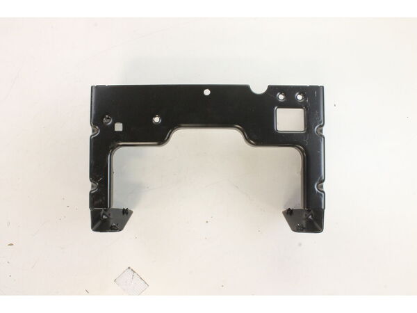 9271163-1-M-Ariens-21546643-Drawbar.Upper.2Pc.Sml.Fender