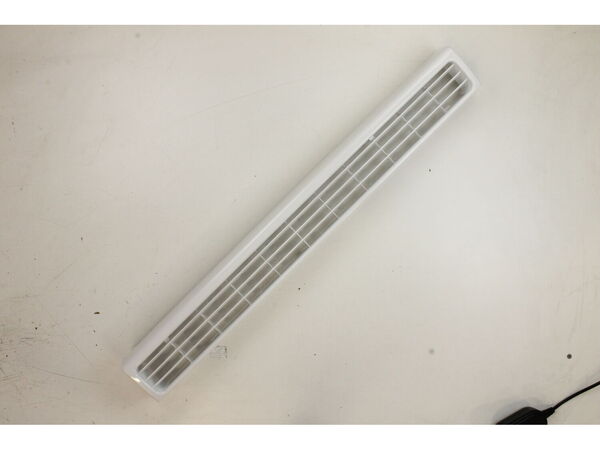 972820-1-M-Whirlpool-8205427           -Vent Grille - White
