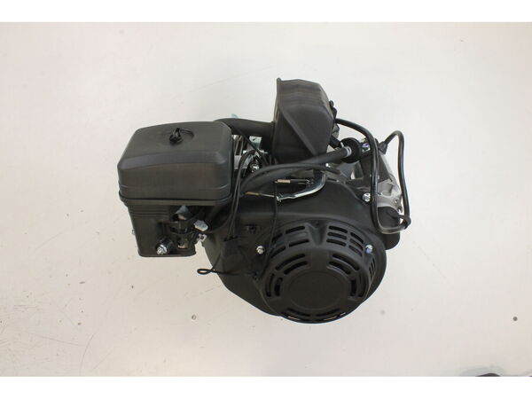 9884428-1-M-Toro-121-0427-Engine-Lc168Fds-1