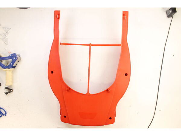 9927417-1-M-DeWALT-242494-03-Lower Shroud