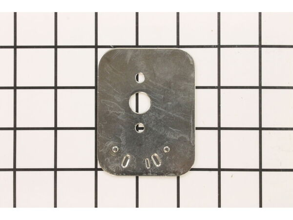 9968479-1-M-Paramount-530029115-Plate