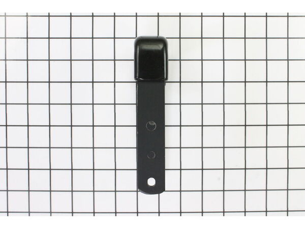 9991715-1-M-Tanaka-6687994-Handle-Carrying