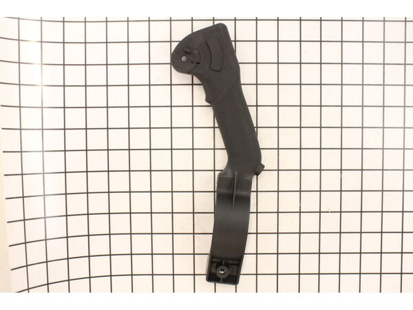 9991909-1-M-Tanaka-6688384-Grip-L