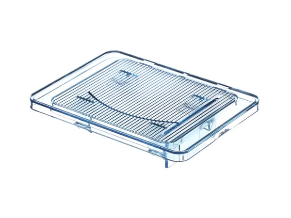 17809413-1-S-Blomberg-4888320100-Blue Light Cover Blue 360 view