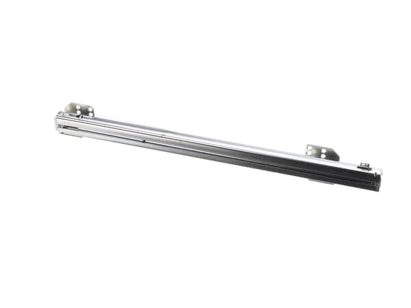 17814441-1-S-Blomberg-5754650200-Tarck Group 360 view