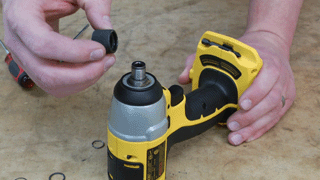 kabel patrice prins How to Replace the Chuck on a DeWalt Impact Driver : eReplacementParts.com