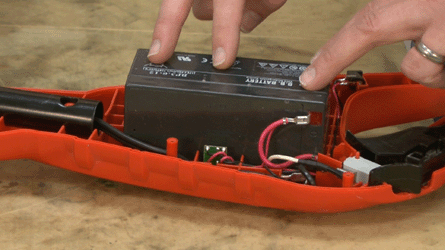 https://www.ereplacementparts.com/blog/wp-content/uploads/2013/12/1-Intro-to-How-to-Replace-the-Battery-on-a-Black-and-Decker-CST1200-String-Trimmer.gif