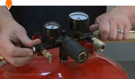 Rotate the manifold to loosen